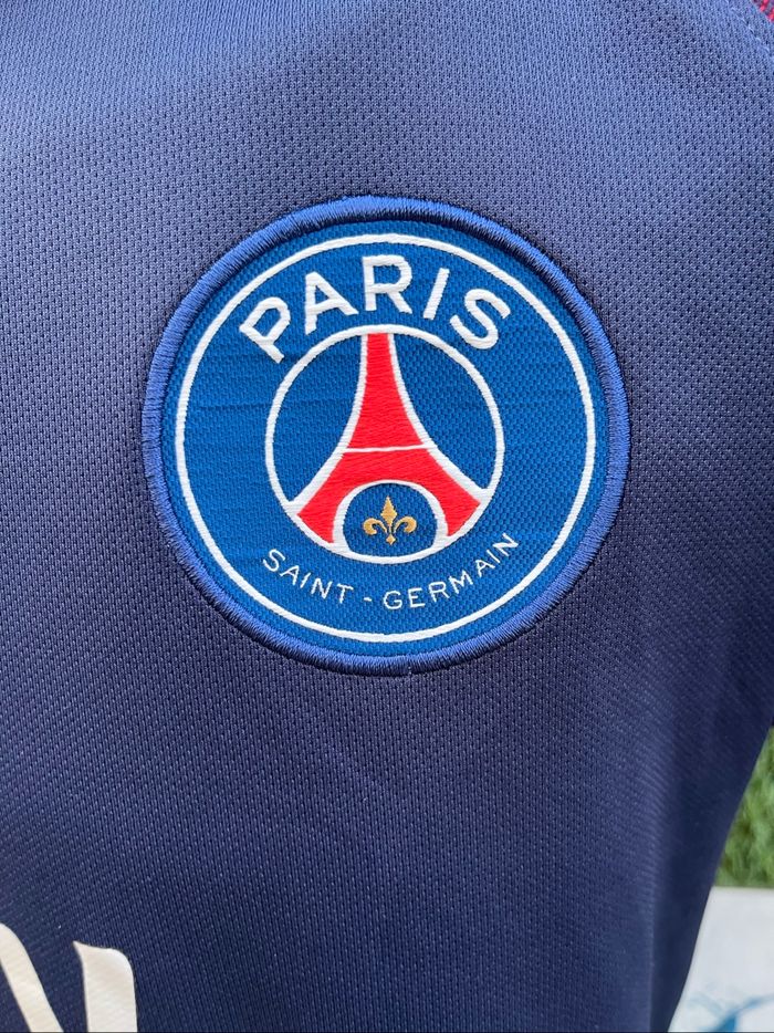 Maillot Neymar PSG - photo numéro 8