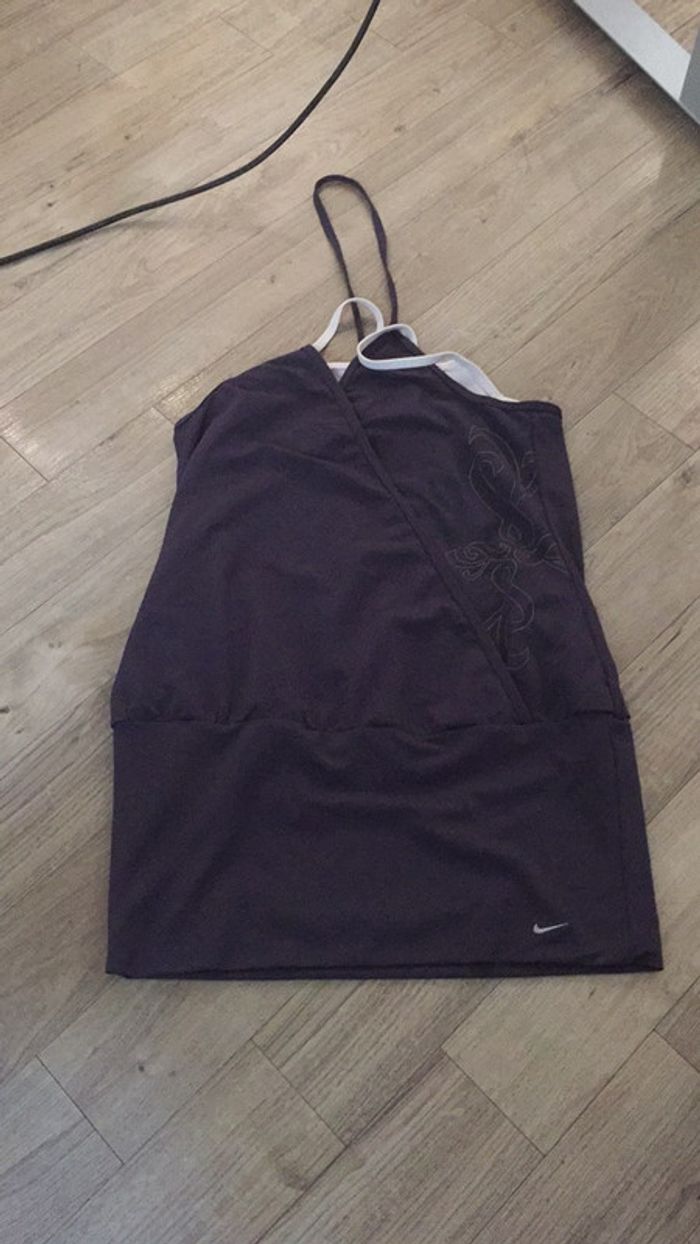 Tunique de yoga d’urnes NIKE - photo numéro 2