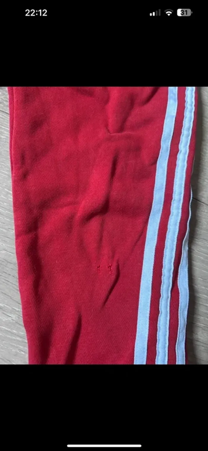 Ensemble jogging adidas rouge 3-4 ans Très bon état - photo numéro 4