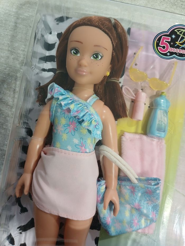 Poupée corolle - photo numéro 2