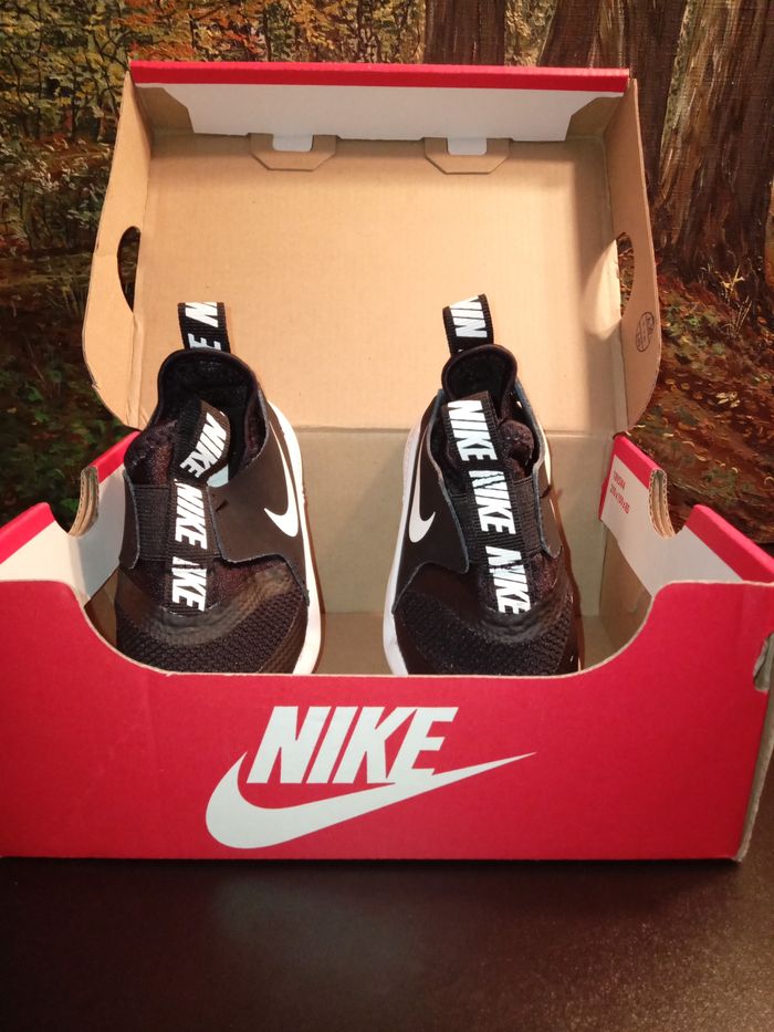 Baskets nike - photo numéro 3