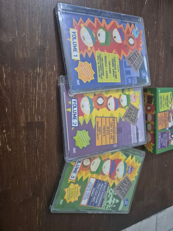 Coffret dvd south park volumes 1, 2 et 3 - photo numéro 2