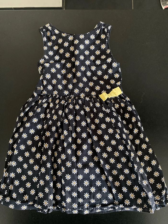 Robe taille 5 ans