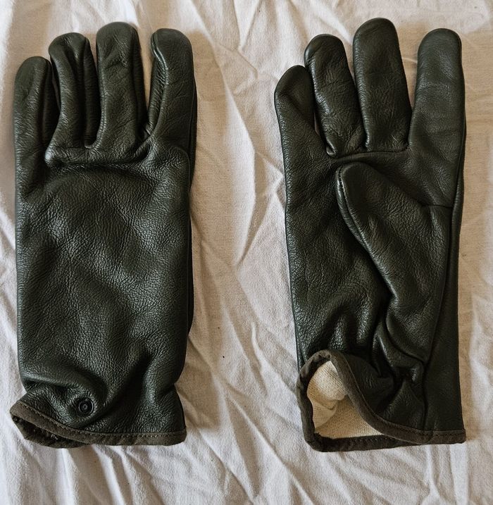 Gant simili cuir