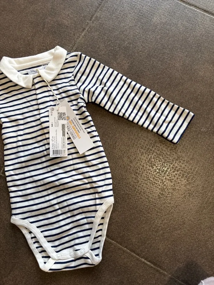 Body, bébé - photo numéro 2