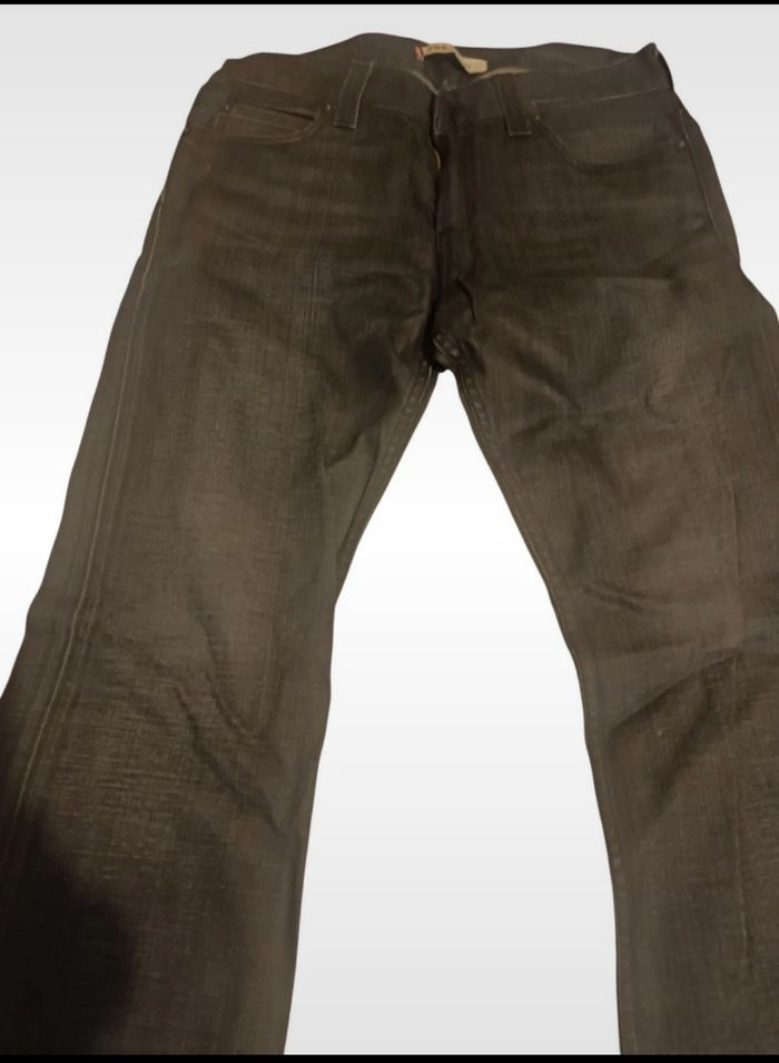 Jeans brut  levis506.taille xl 33 34 - photo numéro 3
