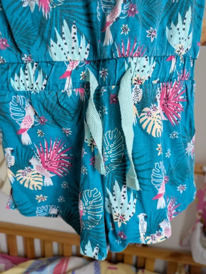 Combi short 3 ans  tao - photo numéro 3