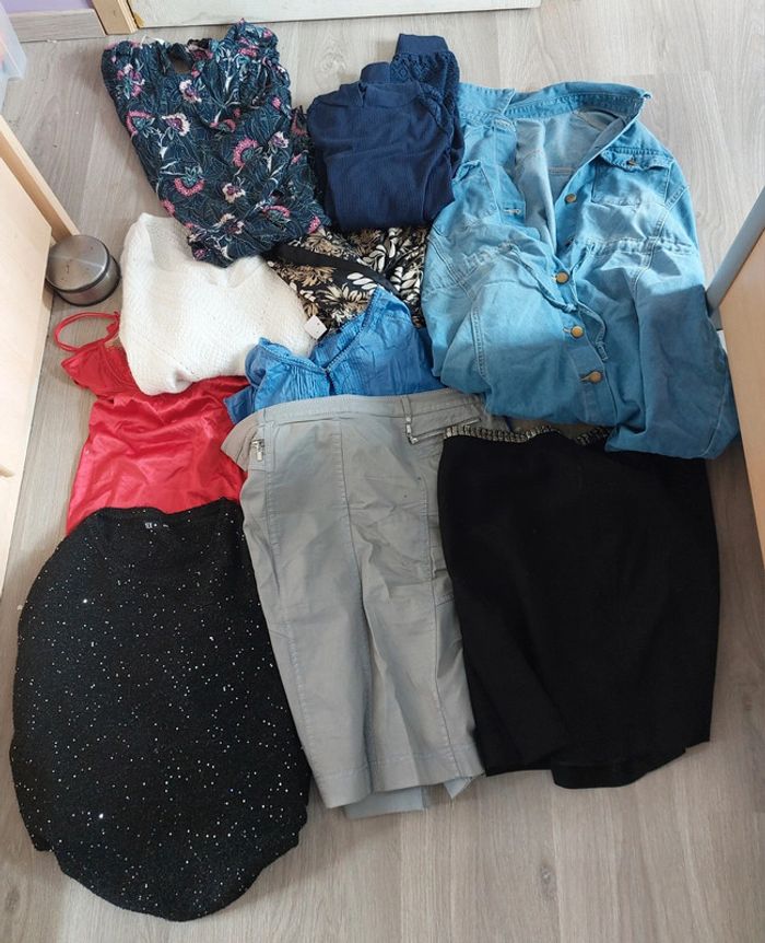 Lot xl jupe pull robe blouse