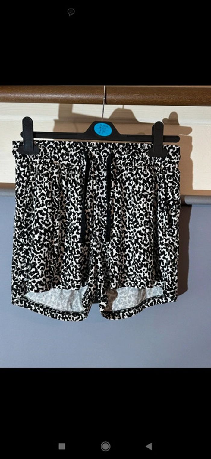 Mini short femme