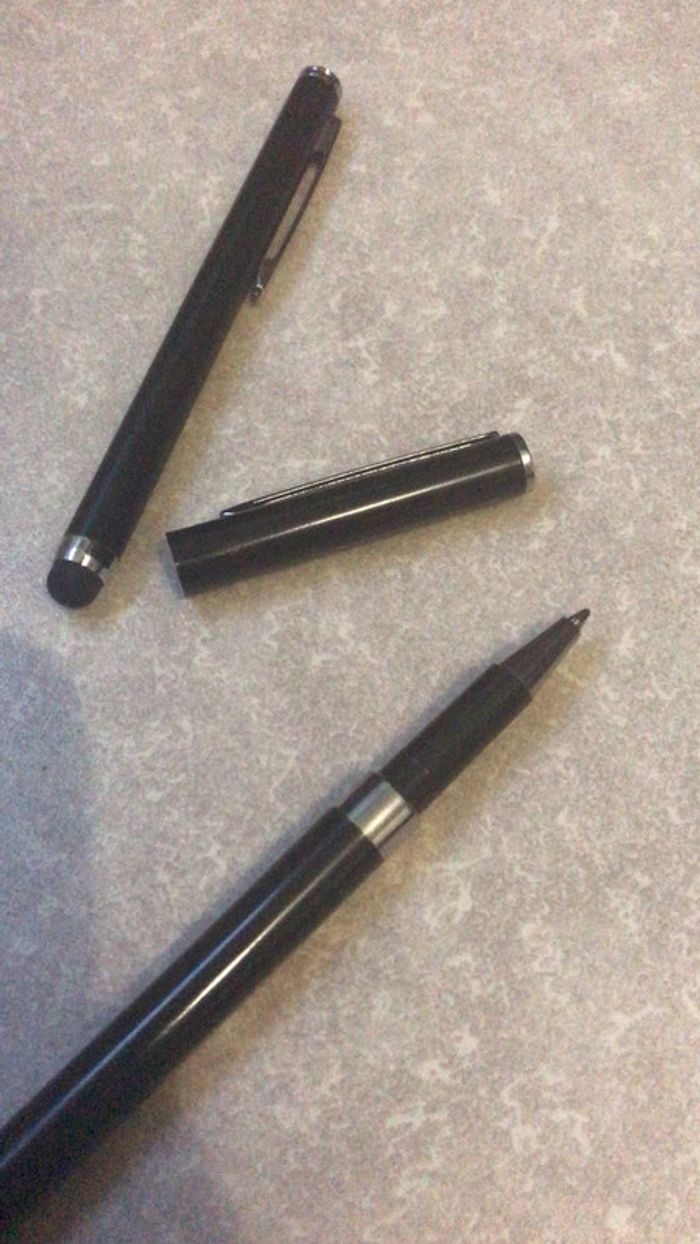 Lots de 2 stylos pour écran tactile - photo numéro 8