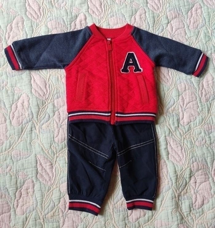 Ensemble garçon + chaussettes