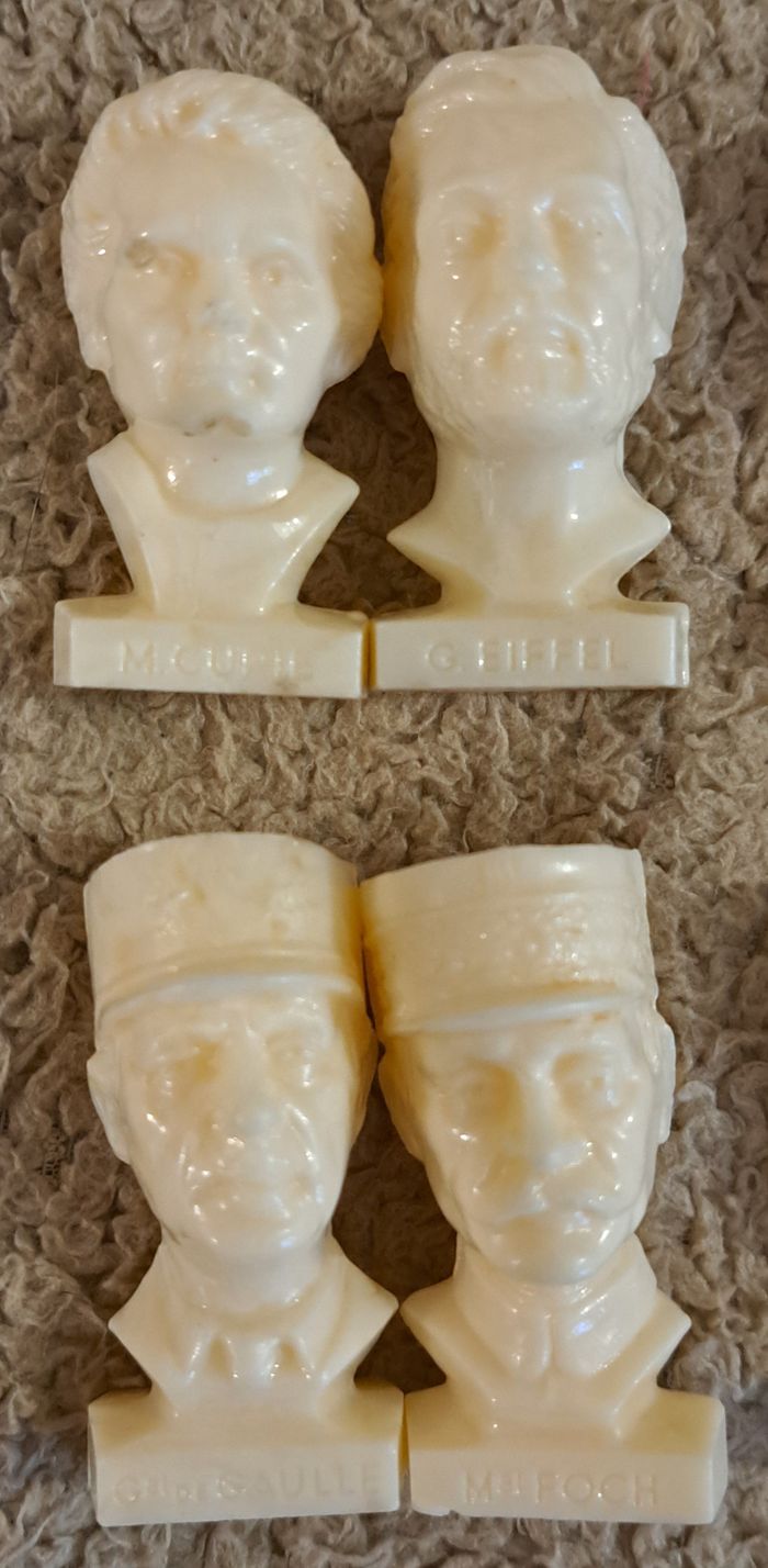 🪆 Lot de 8 figurines bustes personnages historiques Total - photo numéro 2