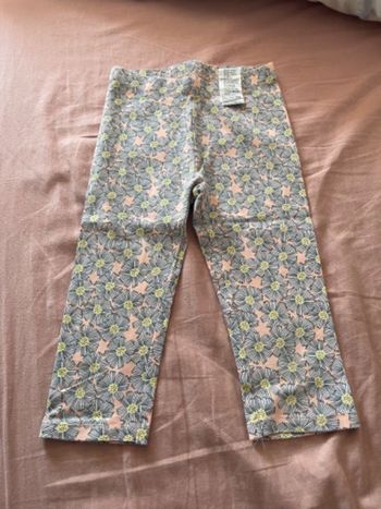 Legging pantacourt à fleur