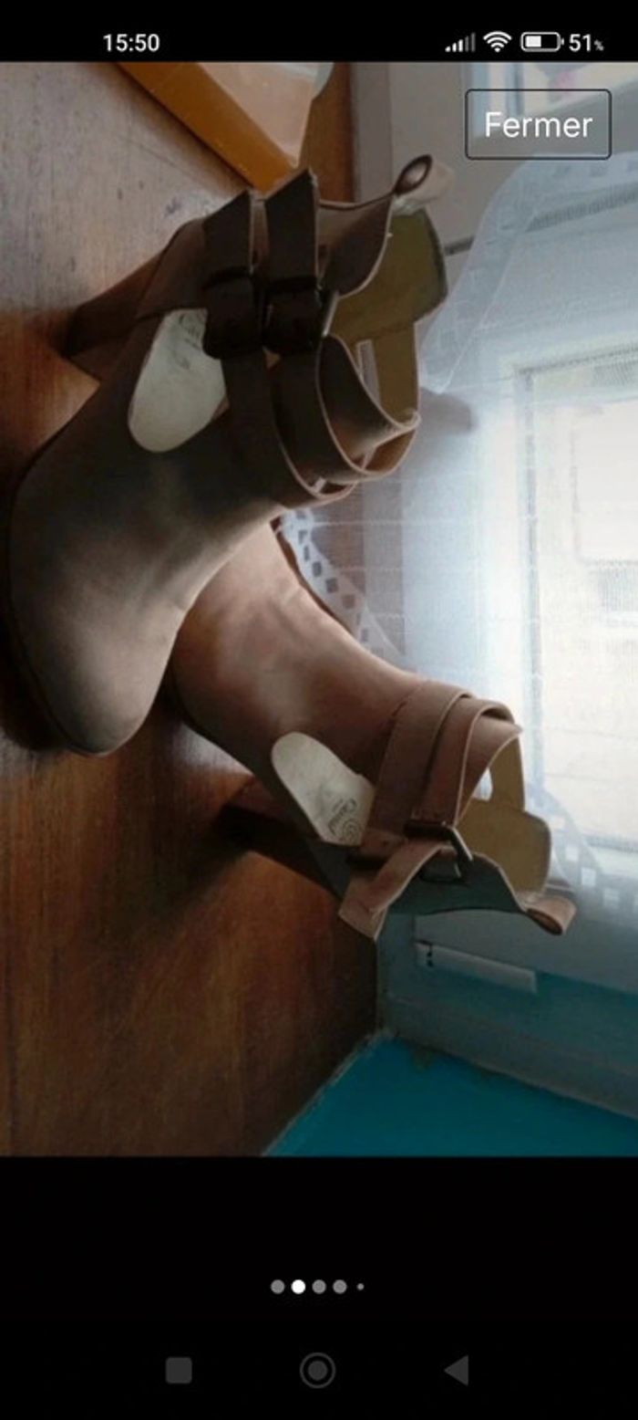 Petites bottines - photo numéro 2
