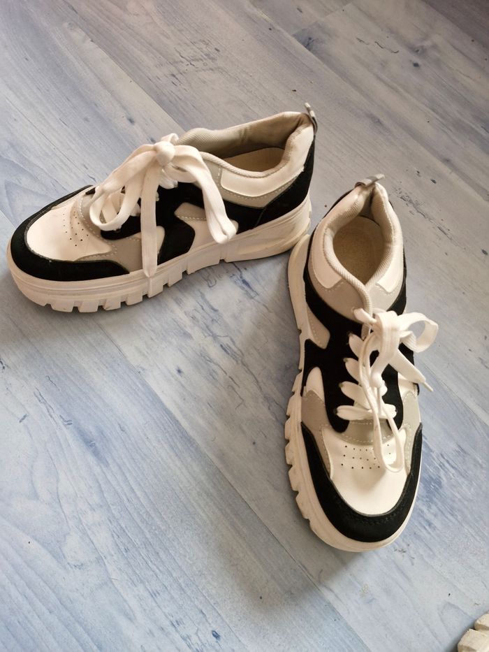 Lot de 2 paires de chaussures ou a l'unité - photo numéro 6