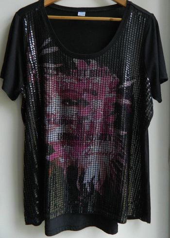 T shirt à sequins manches courtes TXL "MSmode"