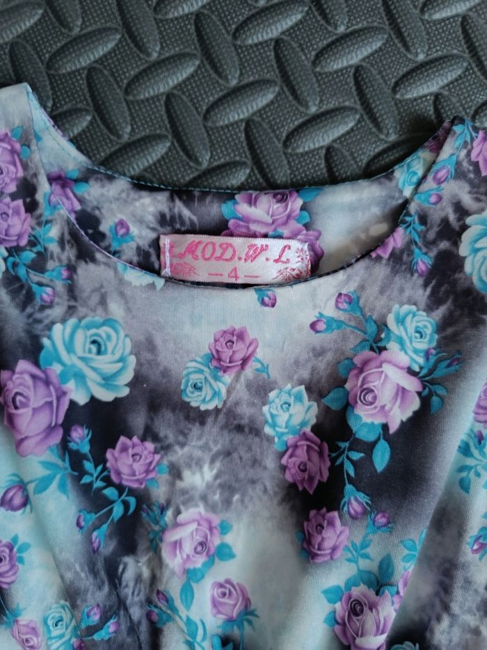 Robe bleu fleurs - photo numéro 2