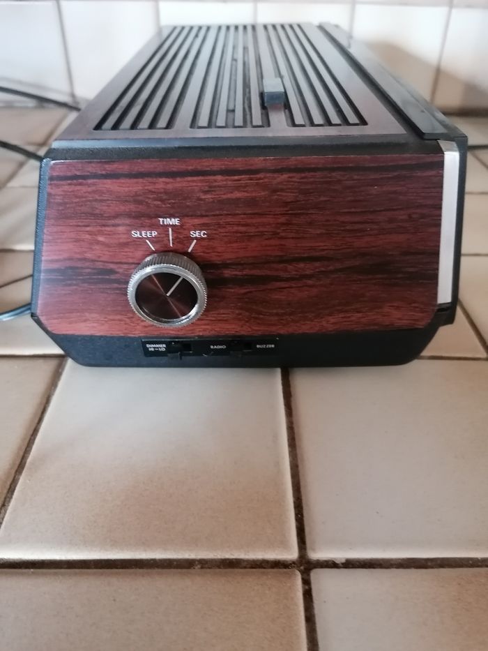 Radio réveil vintage - photo numéro 5