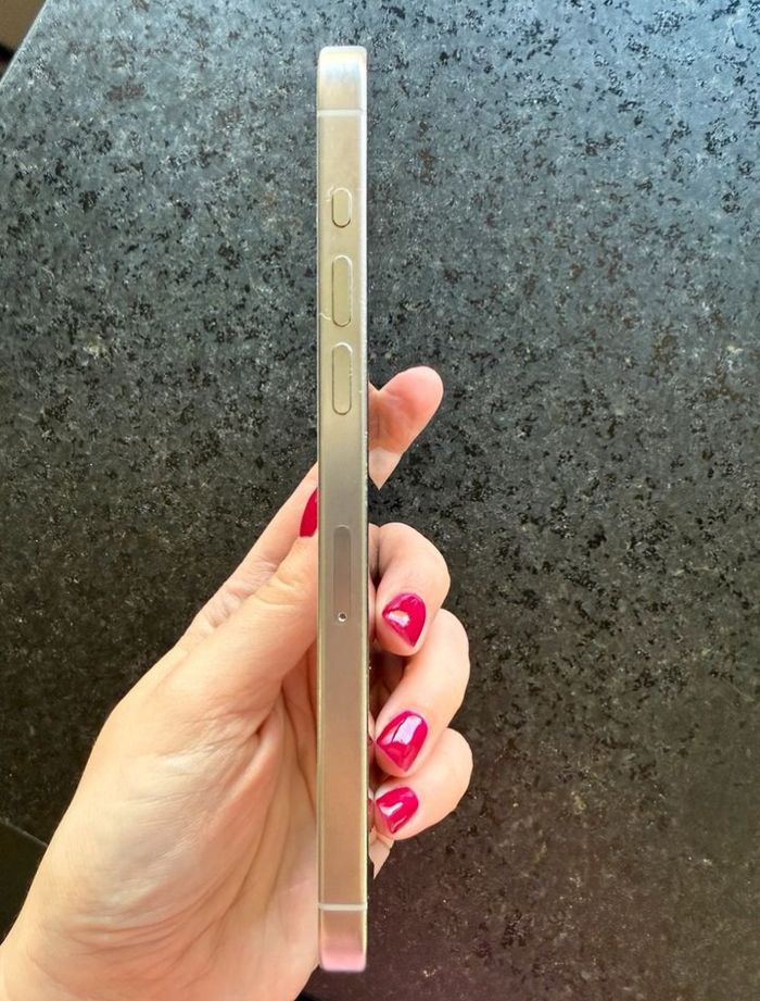 Iphone 16 pro max - photo numéro 6