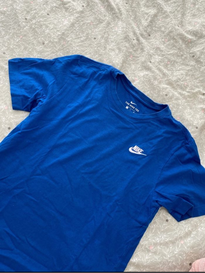 Tee-shirts Nike - photo numéro 2