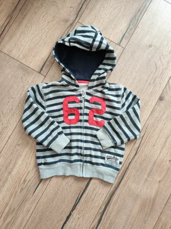 Veste zippée à capuche