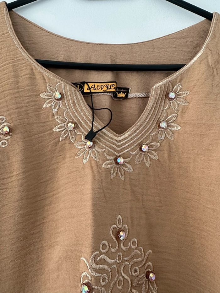 Robe maison orientale très beau tissu - photo numéro 2