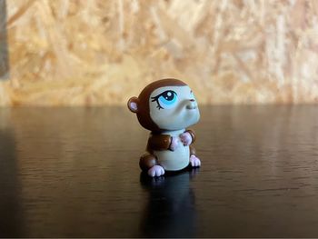 Idée cadeau 🎁 1 figurine Petshop LPS