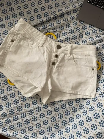 Short blanc