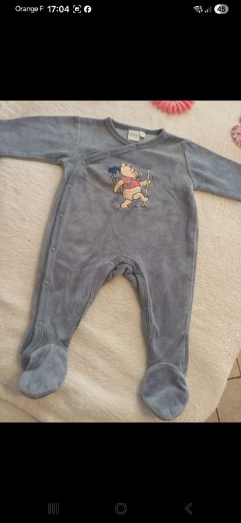 Pyjama bébé taille 1 mois