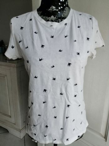 Tee shirts