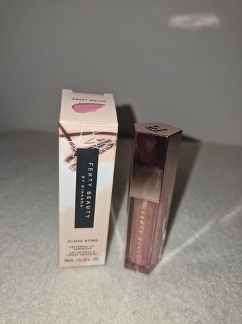 Gloss bomb fenty beauty