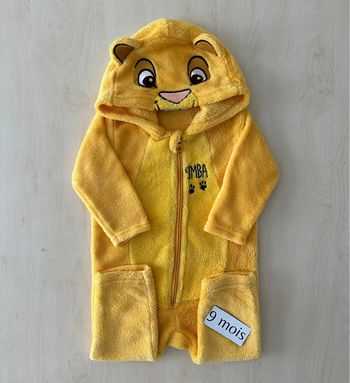 Surpyjama Simbas Disney taille 9 mois