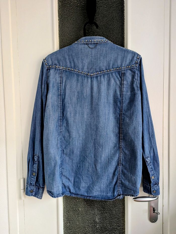 Chemise en jean bleu à clous the kooples sport taille s 36 - photo numéro 2