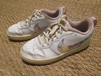 Baskets Nike cuir blanc 35,5