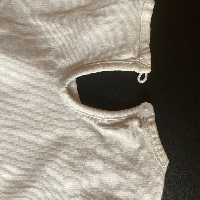 Un t shirt à manche longue - photo numéro 3