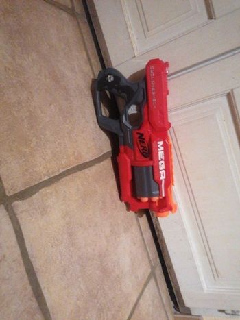 Nerf méga cycloneshock