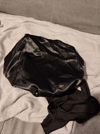 Bonnet satiné