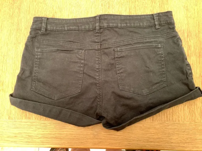 Short h&m taille 38 - photo numéro 3