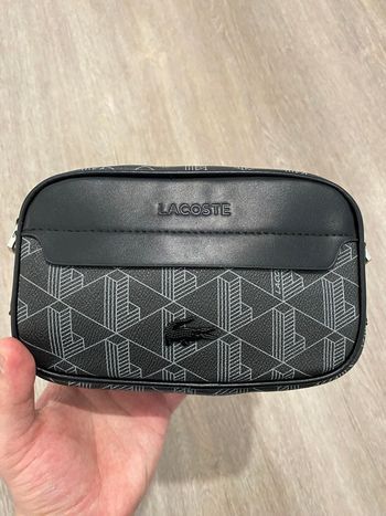 Sacoche Lacoste neuve 
