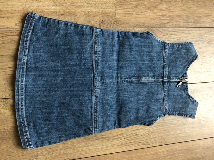 2 robes hiver 18 mois - photo numéro 2