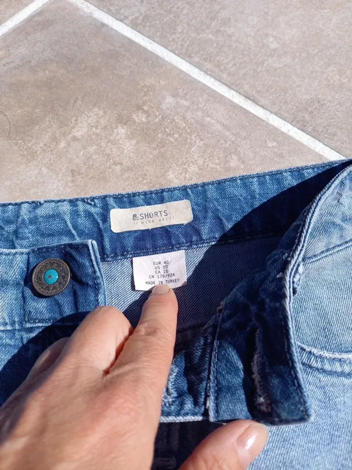 Short jeans - photo numéro 3