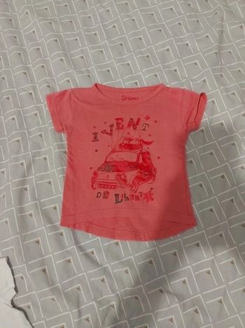 Lot 2 tee-shirt 24 mois