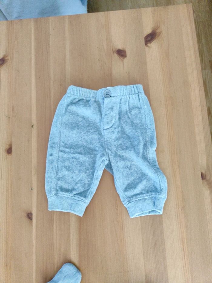 Lot 2 pantalons Kiabi - photo numéro 2