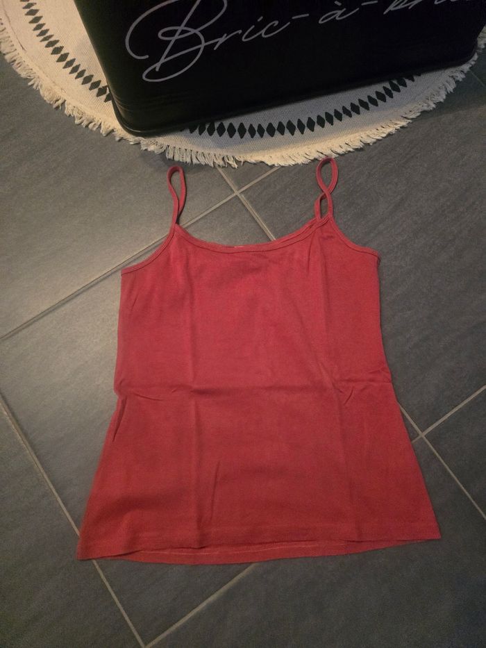 Débardeur femme tissaia taille 42.44