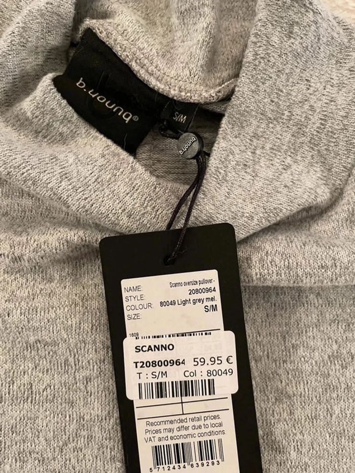 Superbe pull manches courtes gris ample - photo numéro 7