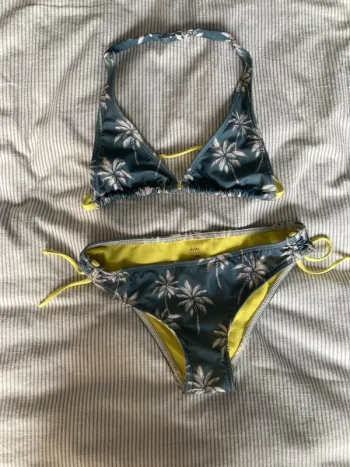 Kiwi maillot de bain 10 ans