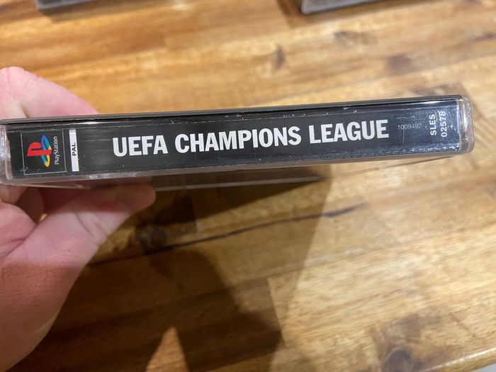 Uefa champions league ps1 - photo numéro 5