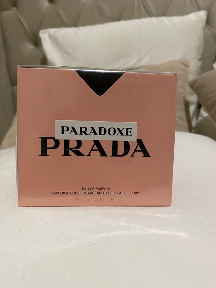 Prada paradoxe