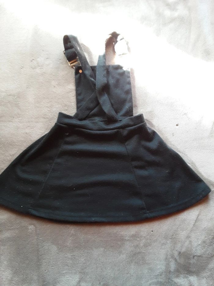Petite robe noir à bretelle - photo numéro 3