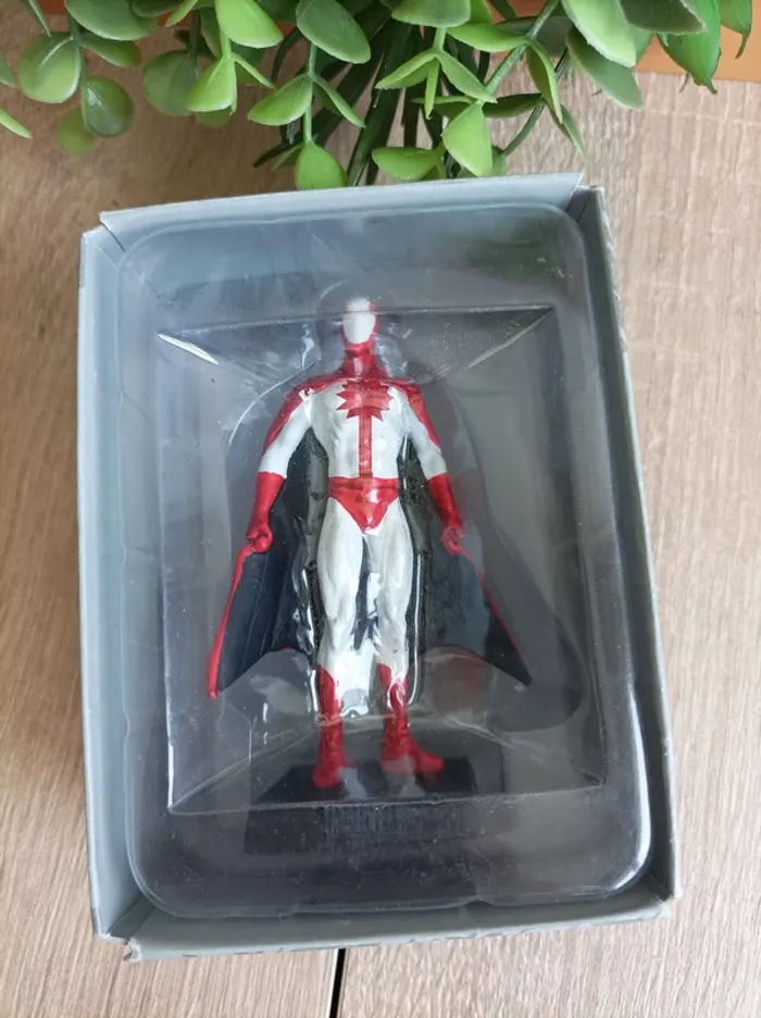Figurine Marvel Stingray Eaglemoss Super Héros